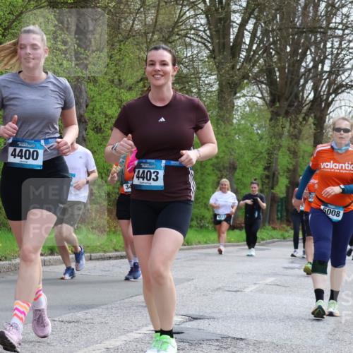 12.04.2026 - 45. Internationalen Wilhelmsburger Insellauf Yannick Fuchs http://msf.ph/oto/9495236 12.04.2026 13:05:33 Laufen 4400, 34, 4403, 1227, 5008, 4487 meine-sportfotos.de
