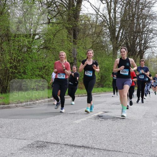 12.04.2026 - 45. Internationalen Wilhelmsburger Insellauf Yannick Fuchs http://msf.ph/oto/9495294 12.04.2026 13:05:38 Laufen 5714, 4213, 4487, 5839 meine-sportfotos.de