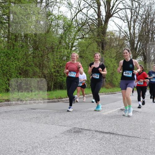 12.04.2026 - 45. Internationalen Wilhelmsburger Insellauf Yannick Fuchs http://msf.ph/oto/9495303 12.04.2026 13:05:39 Laufen 4213, 5714, 4487, 4031, 5839 meine-sportfotos.de