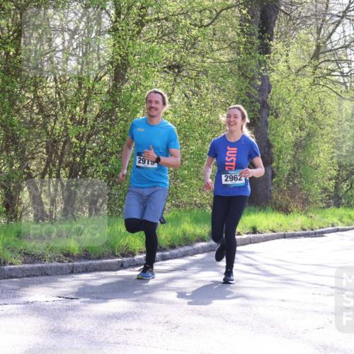 12.04.2026 - 45. Internationalen Wilhelmsburger Insellauf Yannick Fuchs http://msf.ph/oto/9495320 12.04.2026 10:50:42 Laufen 2919, 2962, 4597, 3052, 45 meine-sportfotos.de