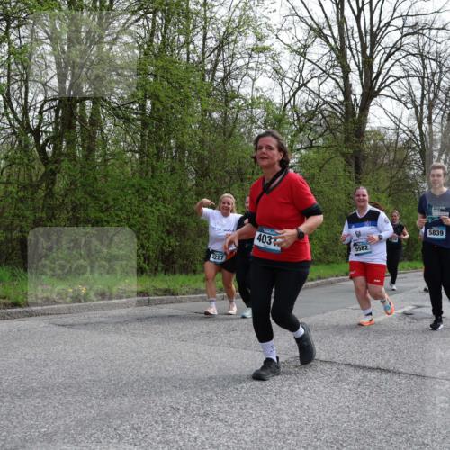 12.04.2026 - 45. Internationalen Wilhelmsburger Insellauf Yannick Fuchs http://msf.ph/oto/9495325 12.04.2026 13:05:41 Laufen 4227, 403, 5582, 174, 5839, 2570 meine-sportfotos.de