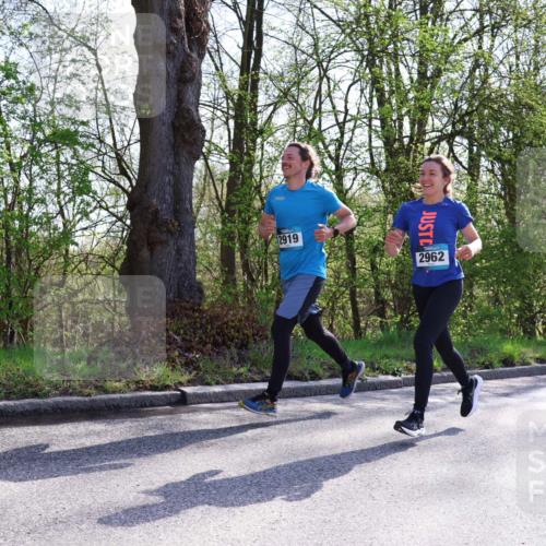 12.04.2026 - 45. Internationalen Wilhelmsburger Insellauf Yannick Fuchs http://msf.ph/oto/9495349 12.04.2026 10:50:44 Laufen 2962 meine-sportfotos.de
