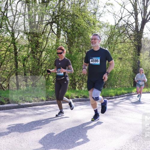 12.04.2026 - 45. Internationalen Wilhelmsburger Insellauf Yannick Fuchs http://msf.ph/oto/9495375 12.04.2026 10:50:47 Laufen 459, 4595 meine-sportfotos.de