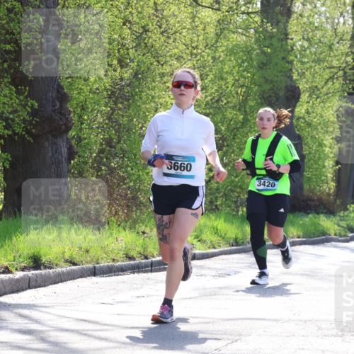 12.04.2026 - 45. Internationalen Wilhelmsburger Insellauf Yannick Fuchs http://msf.ph/oto/9495438 12.04.2026 10:50:53 Laufen 3660, 3420 meine-sportfotos.de