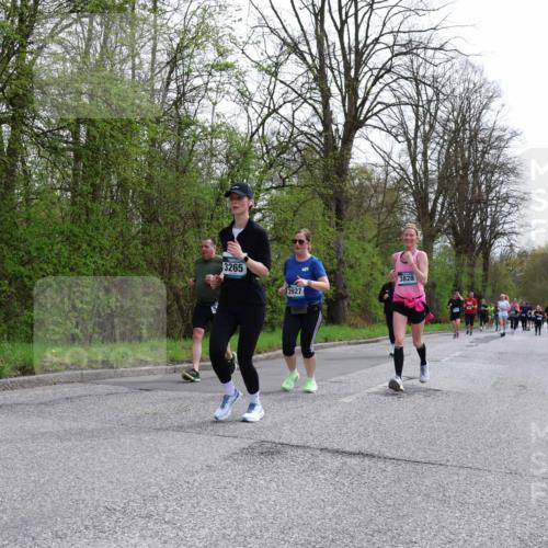 12.04.2026 - 45. Internationalen Wilhelmsburger Insellauf Yannick Fuchs http://msf.ph/oto/9495446 12.04.2026 13:05:53 Laufen 3265, 3927, 3828 meine-sportfotos.de