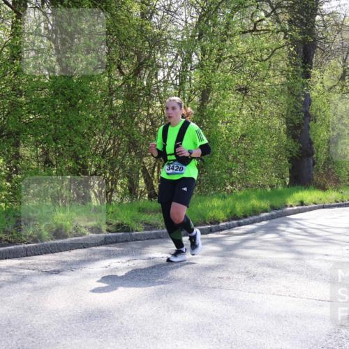 12.04.2026 - 45. Internationalen Wilhelmsburger Insellauf Yannick Fuchs http://msf.ph/oto/9495490 12.04.2026 10:50:57 Laufen 3420 meine-sportfotos.de