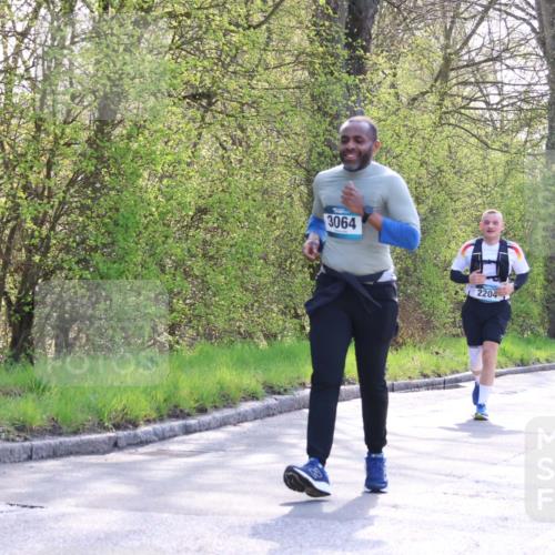 12.04.2026 - 45. Internationalen Wilhelmsburger Insellauf Yannick Fuchs http://msf.ph/oto/9495550 12.04.2026 10:51:04 Laufen 3064, 2204, 5570 meine-sportfotos.de