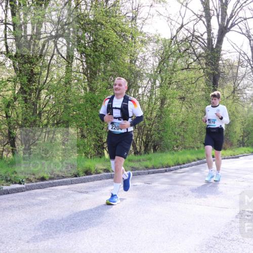 12.04.2026 - 45. Internationalen Wilhelmsburger Insellauf Yannick Fuchs http://msf.ph/oto/9495595 12.04.2026 10:51:08 Laufen 2204, 5570 meine-sportfotos.de