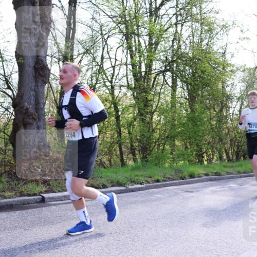12.04.2026 - 45. Internationalen Wilhelmsburger Insellauf Yannick Fuchs http://msf.ph/oto/9495606 12.04.2026 10:51:09 Laufen 2204, 5570 meine-sportfotos.de