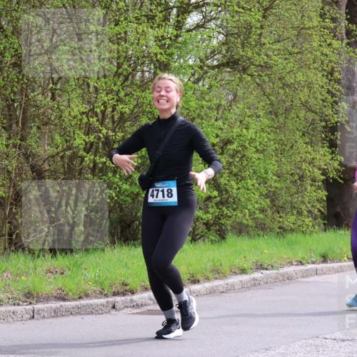 12.04.2026 - 45. Internationalen Wilhelmsburger Insellauf Yannick Fuchs http://msf.ph/oto/9495643 12.04.2026 13:06:17 Laufen 4718, 3655 meine-sportfotos.de