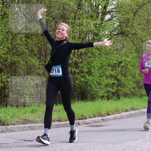 12.04.2026 - 45. Internationalen Wilhelmsburger Insellauf Yannick Fuchs http://msf.ph/oto/9495649 12.04.2026 13:06:18 Laufen 4718, 3655 meine-sportfotos.de