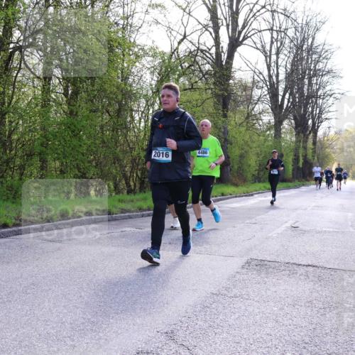 12.04.2026 - 45. Internationalen Wilhelmsburger Insellauf Yannick Fuchs http://msf.ph/oto/9495730 12.04.2026 10:51:22 Laufen 2016, 4486, 3910 meine-sportfotos.de