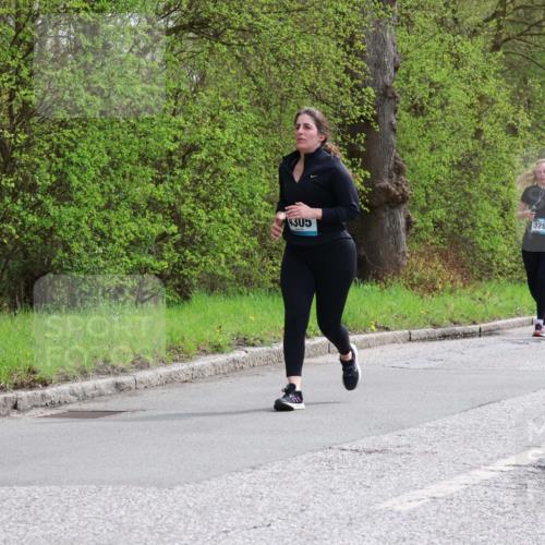 12.04.2026 - 45. Internationalen Wilhelmsburger Insellauf Yannick Fuchs http://msf.ph/oto/9495747 12.04.2026 13:06:31 Laufen 4305, 3284, 4, 2363 meine-sportfotos.de