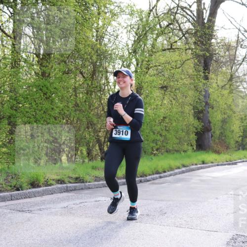 12.04.2026 - 45. Internationalen Wilhelmsburger Insellauf Yannick Fuchs http://msf.ph/oto/9495754 12.04.2026 10:51:25 Laufen 3910 meine-sportfotos.de