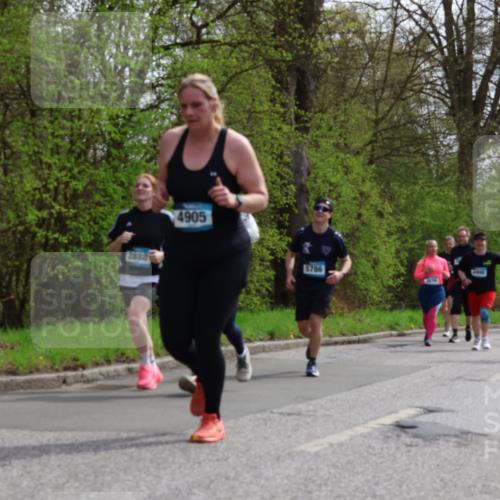 12.04.2026 - 45. Internationalen Wilhelmsburger Insellauf Yannick Fuchs http://msf.ph/oto/9495914 12.04.2026 13:06:51 Laufen 2888, 4905, 5786, 4998, 2175 meine-sportfotos.de