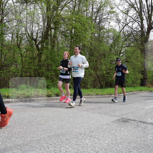 12.04.2026 - 45. Internationalen Wilhelmsburger Insellauf Yannick Fuchs http://msf.ph/oto/9495930 12.04.2026 13:06:52 Laufen 2888, 2894, 5786, 2175, 4998 meine-sportfotos.de