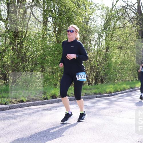 12.04.2026 - 45. Internationalen Wilhelmsburger Insellauf Yannick Fuchs http://msf.ph/oto/9495985 12.04.2026 10:51:57 Laufen 2415, 2221, 2200 meine-sportfotos.de