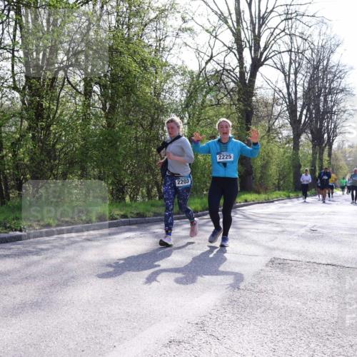 12.04.2026 - 45. Internationalen Wilhelmsburger Insellauf Yannick Fuchs http://msf.ph/oto/9496024 12.04.2026 10:52:01 Laufen 2203, 2225 meine-sportfotos.de