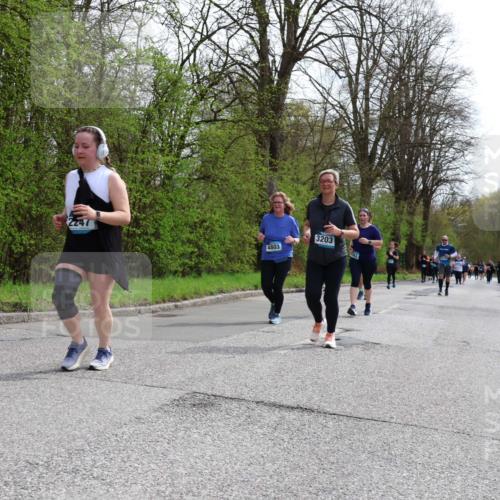 12.04.2026 - 45. Internationalen Wilhelmsburger Insellauf Yannick Fuchs http://msf.ph/oto/9496035 12.04.2026 13:07:07 Laufen 2247, 4803, 3203 meine-sportfotos.de