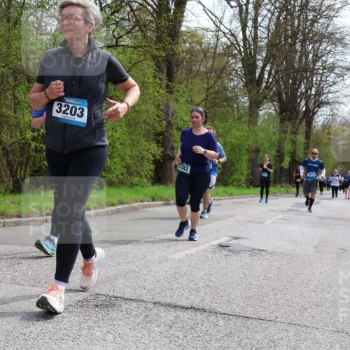 12.04.2026 - 45. Internationalen Wilhelmsburger Insellauf Yannick Fuchs http://msf.ph/oto/9496044 12.04.2026 13:07:09 Laufen 4, 3203, 5342, 5019 meine-sportfotos.de