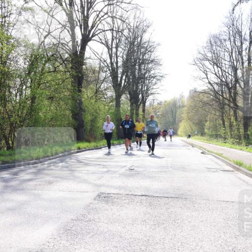 12.04.2026 - 45. Internationalen Wilhelmsburger Insellauf Yannick Fuchs http://msf.ph/oto/9496053 12.04.2026 10:52:04 Laufen 2864 meine-sportfotos.de