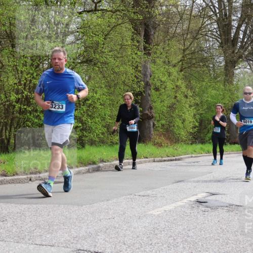 12.04.2026 - 45. Internationalen Wilhelmsburger Insellauf Yannick Fuchs http://msf.ph/oto/9496063 12.04.2026 13:07:11 Laufen 3233, 2002, 2333, 5019 meine-sportfotos.de