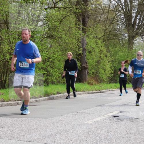 12.04.2026 - 45. Internationalen Wilhelmsburger Insellauf Yannick Fuchs http://msf.ph/oto/9496065 12.04.2026 13:07:11 Laufen 3233, 2002, 2333, 5019 meine-sportfotos.de