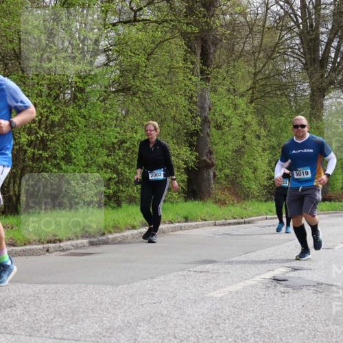 12.04.2026 - 45. Internationalen Wilhelmsburger Insellauf Yannick Fuchs http://msf.ph/oto/9496069 12.04.2026 13:07:11 Laufen 3233, 2002, 5019 meine-sportfotos.de