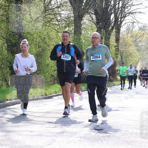 12.04.2026 - 45. Internationalen Wilhelmsburger Insellauf Yannick Fuchs http://msf.ph/oto/9496070 12.04.2026 10:52:05 Laufen 2267, 2864, 3130, 2749, 7422 meine-sportfotos.de