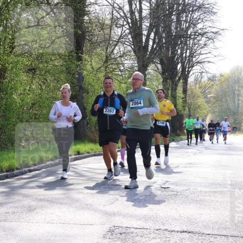 12.04.2026 - 45. Internationalen Wilhelmsburger Insellauf Yannick Fuchs http://msf.ph/oto/9496077 12.04.2026 10:52:06 Laufen 2267, 2864, 46, 5748 meine-sportfotos.de