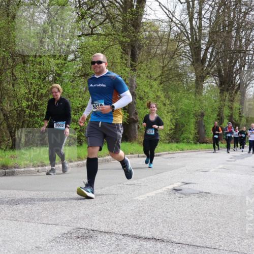 12.04.2026 - 45. Internationalen Wilhelmsburger Insellauf Yannick Fuchs http://msf.ph/oto/9496082 12.04.2026 13:07:13 Laufen 2002, 5010, 2333 meine-sportfotos.de