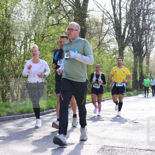12.04.2026 - 45. Internationalen Wilhelmsburger Insellauf Yannick Fuchs http://msf.ph/oto/9496090 12.04.2026 10:52:07 Laufen 22, 2, 4464, 5748 meine-sportfotos.de