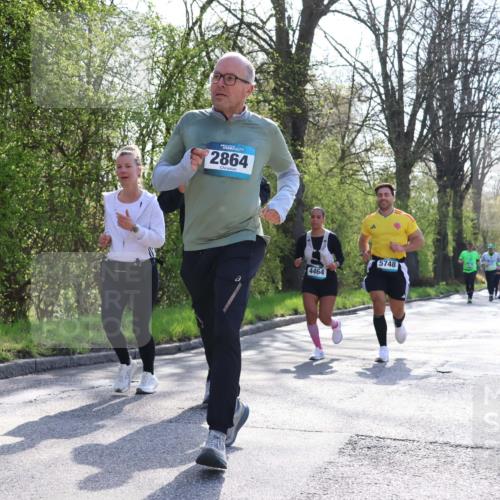 12.04.2026 - 45. Internationalen Wilhelmsburger Insellauf Yannick Fuchs http://msf.ph/oto/9496094 12.04.2026 10:52:07 Laufen 2864, 4464, 5748 meine-sportfotos.de