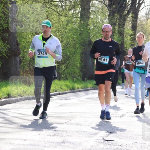 12.04.2026 - 45. Internationalen Wilhelmsburger Insellauf Yannick Fuchs http://msf.ph/oto/9496160 12.04.2026 10:52:15 Laufen 2749, 4141, 4489, 5842, 2422 meine-sportfotos.de