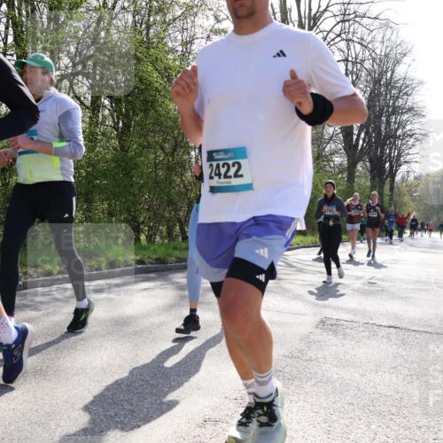 12.04.2026 - 45. Internationalen Wilhelmsburger Insellauf Yannick Fuchs http://msf.ph/oto/9496199 12.04.2026 10:52:19 Laufen 141, 2422, 4059 meine-sportfotos.de