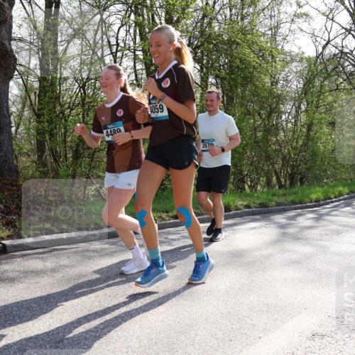 12.04.2026 - 45. Internationalen Wilhelmsburger Insellauf Yannick Fuchs http://msf.ph/oto/9496249 12.04.2026 10:52:23 Laufen 4480, 4059, 3570 meine-sportfotos.de