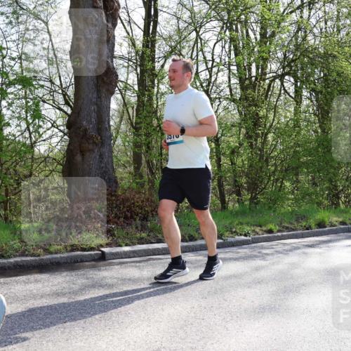 12.04.2026 - 45. Internationalen Wilhelmsburger Insellauf Yannick Fuchs http://msf.ph/oto/9496256 12.04.2026 10:52:24 Laufen 3570 meine-sportfotos.de