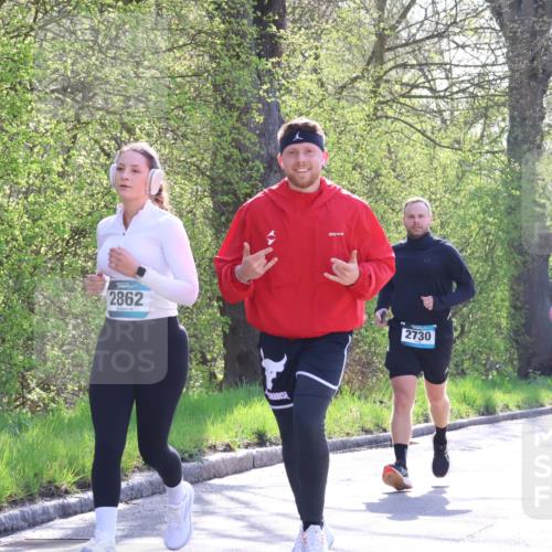 12.04.2026 - 45. Internationalen Wilhelmsburger Insellauf Yannick Fuchs http://msf.ph/oto/9496300 12.04.2026 10:52:30 Laufen 2862, 2730, 4870, 2193 meine-sportfotos.de