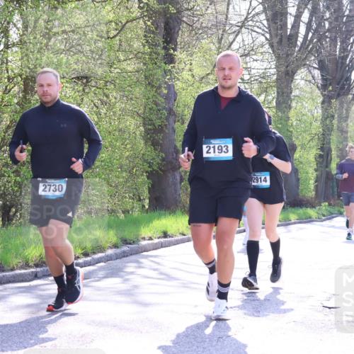 12.04.2026 - 45. Internationalen Wilhelmsburger Insellauf Yannick Fuchs http://msf.ph/oto/9496330 12.04.2026 10:52:32 Laufen 2730, 2193, 2914, 3679, 2449 meine-sportfotos.de