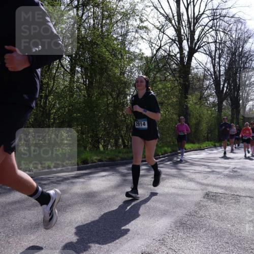 12.04.2026 - 45. Internationalen Wilhelmsburger Insellauf Yannick Fuchs http://msf.ph/oto/9496354 12.04.2026 10:52:35 Laufen 2193, 2914, 4870 meine-sportfotos.de