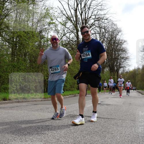 12.04.2026 - 45. Internationalen Wilhelmsburger Insellauf Yannick Fuchs http://msf.ph/oto/9496373 12.04.2026 13:07:48 Laufen 4293, 4284 meine-sportfotos.de