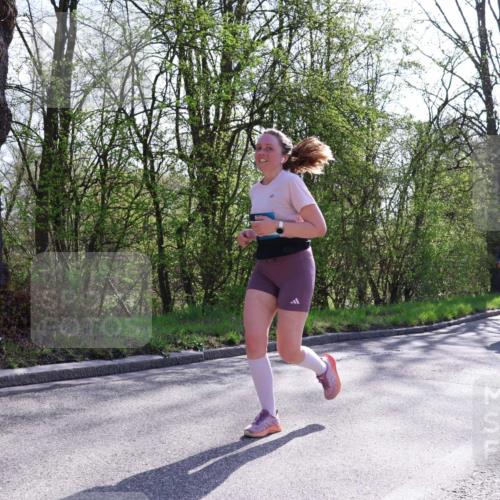 12.04.2026 - 45. Internationalen Wilhelmsburger Insellauf Yannick Fuchs http://msf.ph/oto/9496414 12.04.2026 10:52:41 Laufen 5610 meine-sportfotos.de