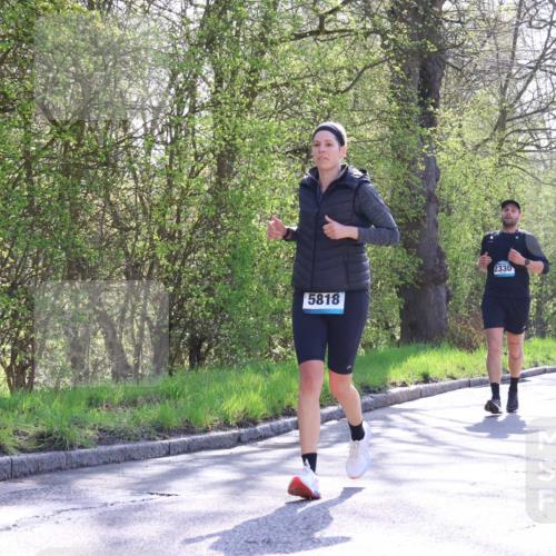12.04.2026 - 45. Internationalen Wilhelmsburger Insellauf Yannick Fuchs http://msf.ph/oto/9496422 12.04.2026 10:52:42 Laufen 5818, 2330 meine-sportfotos.de