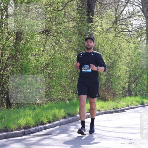 12.04.2026 - 45. Internationalen Wilhelmsburger Insellauf Yannick Fuchs http://msf.ph/oto/9496437 12.04.2026 10:52:43 Laufen 2330, 2495 meine-sportfotos.de