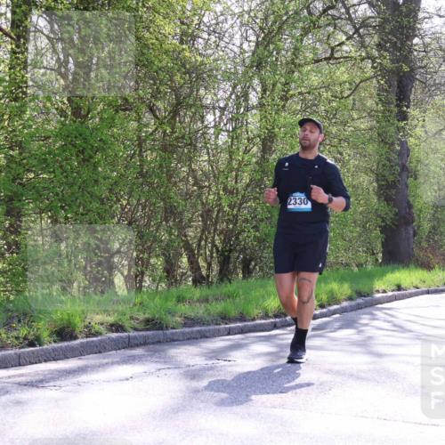 12.04.2026 - 45. Internationalen Wilhelmsburger Insellauf Yannick Fuchs http://msf.ph/oto/9496451 12.04.2026 10:52:44 Laufen 2330, 2495 meine-sportfotos.de