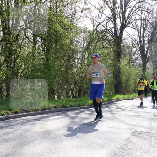 12.04.2026 - 45. Internationalen Wilhelmsburger Insellauf Yannick Fuchs http://msf.ph/oto/9496495 12.04.2026 10:52:49 Laufen 2495, 4476 meine-sportfotos.de