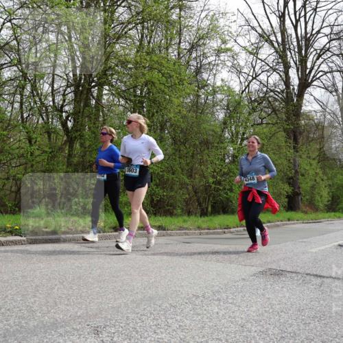 12.04.2026 - 45. Internationalen Wilhelmsburger Insellauf Yannick Fuchs http://msf.ph/oto/9496501 12.04.2026 13:07:59 Laufen 2002, 3603, 4348 meine-sportfotos.de