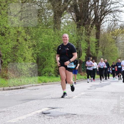 12.04.2026 - 45. Internationalen Wilhelmsburger Insellauf Yannick Fuchs http://msf.ph/oto/9496517 12.04.2026 13:08:01 Laufen 3251, 3498, 3478 meine-sportfotos.de