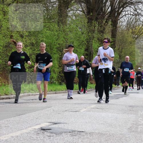 12.04.2026 - 45. Internationalen Wilhelmsburger Insellauf Yannick Fuchs http://msf.ph/oto/9496578 12.04.2026 13:08:07 Laufen 5003, 3498, 5314, 4362, 2014, 2061 meine-sportfotos.de