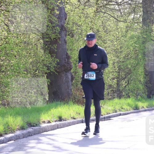 12.04.2026 - 45. Internationalen Wilhelmsburger Insellauf Yannick Fuchs http://msf.ph/oto/9496599 12.04.2026 10:53:04 Laufen 2882, 205 meine-sportfotos.de